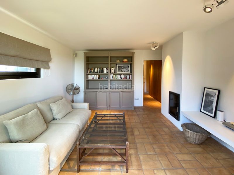 Foto be19befc-4651-4662-b030-485d94417554. Chalet avec cheminée chauffage parking piscine dans Begur