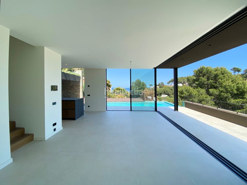 Foto 42a91947-18da-4853-ba5f-318f2b9a42d6. Xalet amb calefacció aparcament piscina a Sa Riera-Sa Fontansa Begur