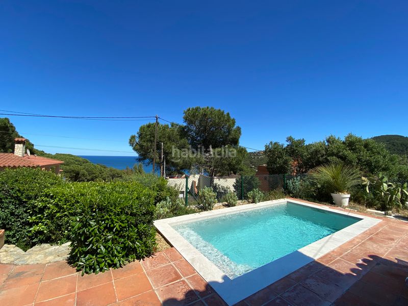 Foto a3384a25-3f8d-4ff2-9328-33b0a45c8ea4. Xalet amb xemeneia calefacció aparcament piscina a Begur