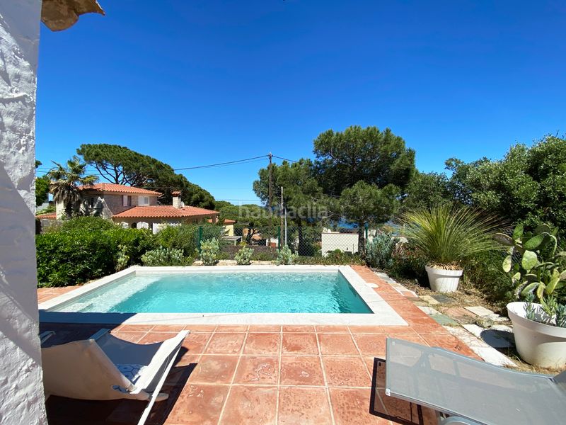 Foto f72b2d7d-ddf8-4607-b29a-21096a82ce7d. Xalet amb xemeneia calefacció aparcament piscina a Begur