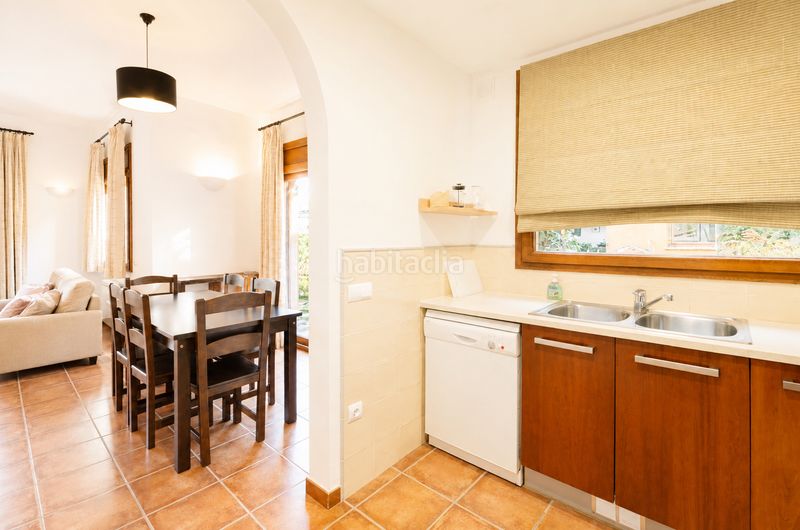 Foto f13d010a-ae81-4d99-9c1d-00f099e686bd. Casa adossada amb calefacció piscina a Sa Riera-Sa Fontansa Begur
