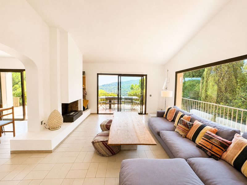 Foto 7f70e4f8-a872-40fd-b7c5-689f096d021c. Casa amb xemeneia calefacció aparcament piscina a Begur