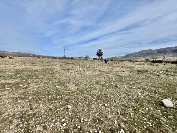 Foto 8893d8c3-2215-40d9-9d45-7e03fcbb0776. Casale con camino parcheggio in Huércal - Overa