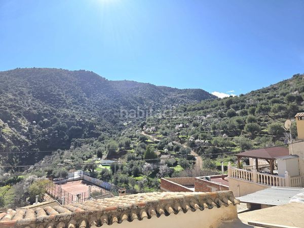 Foto 6de49862-fb2a-4c6c-9e73-b9c5f9c9a08c. Casa adosada en Laroya