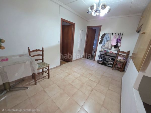 Foto 1b02ac27-e778-458e-997c-3490f2778fb8. Casa adossada a María