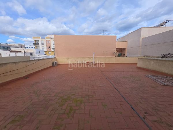 Foto 3a7e74a3-ce72-43ff-ae65-11c365f02a8d. Casa adosada en puerto de Garrucha Garrucha