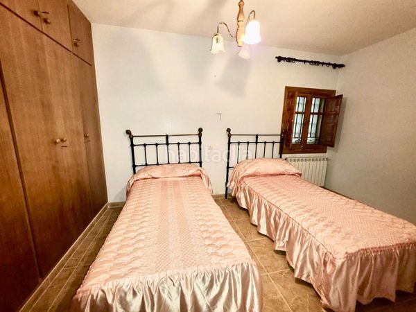 Foto 8e22429a-690f-462c-bb68-8d6270bf550d. Casa adossada amb xemeneia aparcament a Vélez - Blanco