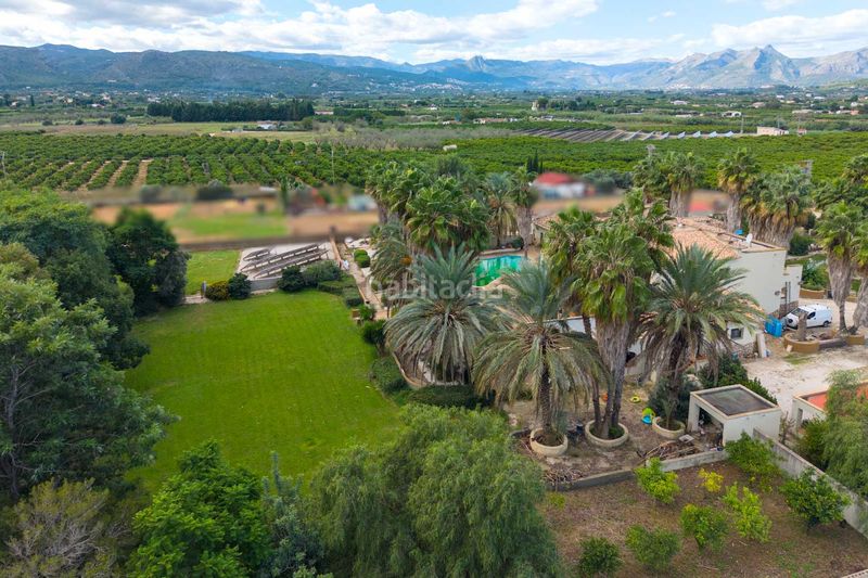 Foto db8f1160-9262-45ec-a264-6df2eb74a221. Chalet en Ondara