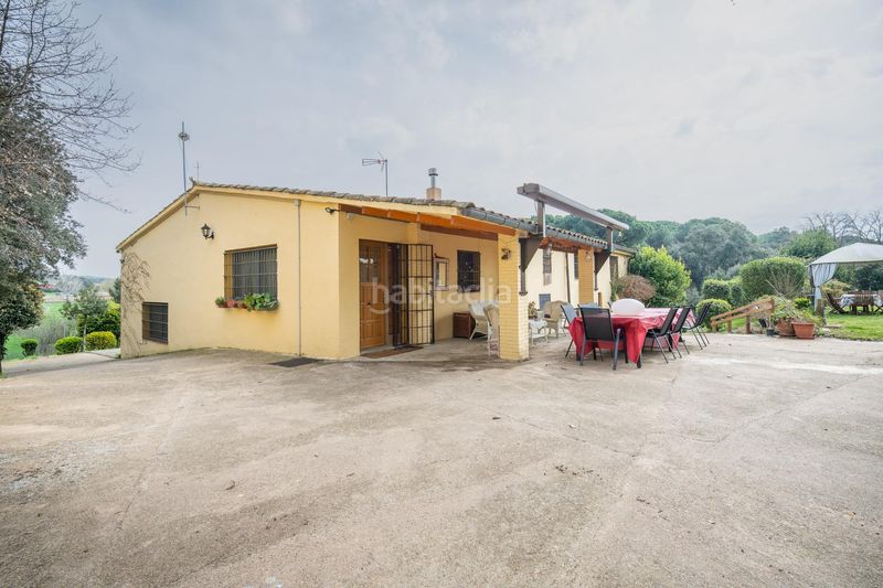 Foto a223be87-8630-421b-b843-db4585fb6397. Masia amb calefacció aparcament piscina a Bescanó