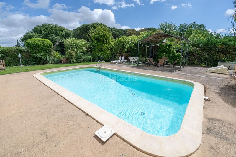 Foto d98e9ca3-e9a0-4dad-9508-5be6113e647d. Masia amb calefacció aparcament piscina a Bescanó