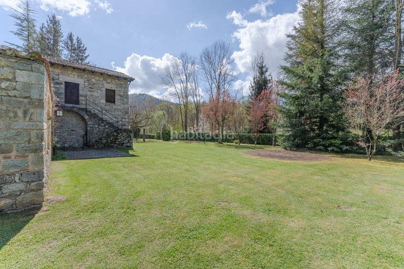 Foto 0daede21-73f9-4d15-b2e2-dc3c0a793ce2. Casa amb aparcament a Camprodon