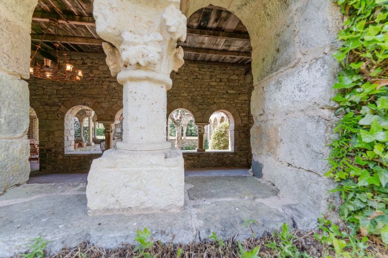 Foto 0f3ca482-d37b-497c-8302-b4be2105c491. Casa amb aparcament a Camprodon