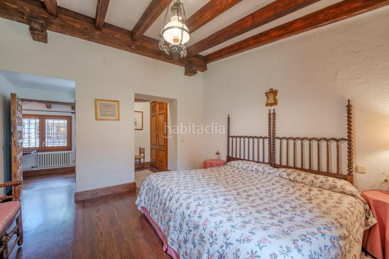 Foto 2f67798e-6c6f-476c-9892-3edf8921e4cb. Casa amb aparcament a Camprodon