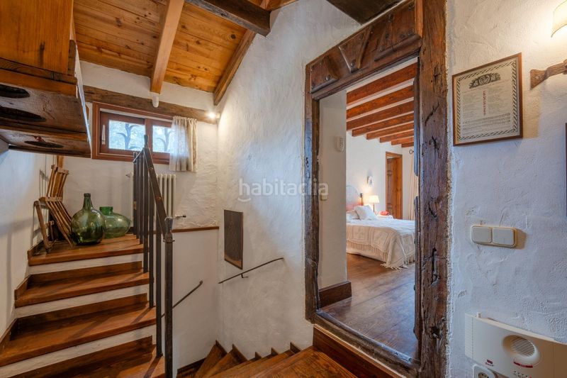 Foto 64d7bbab-6d48-4c90-8bc9-f26cc3a6b9fa. Casa amb aparcament a Camprodon