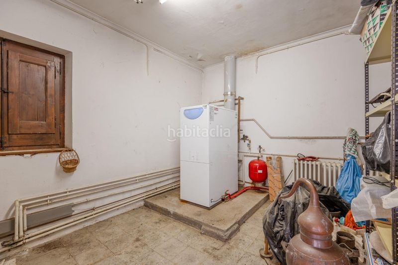 Foto 7ab8ec4b-2656-4ce7-9f8b-e3e1efb9ff43. Casa amb aparcament a Camprodon