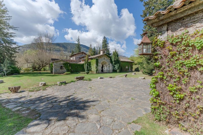 Foto 7d5bcecd-a905-4771-a711-d204ddf26dca. Casa amb aparcament a Camprodon