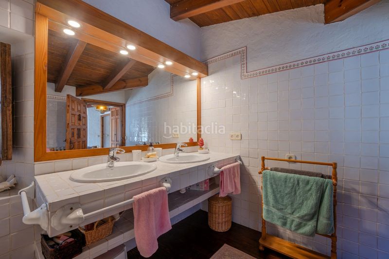 Foto 9d89d176-6342-44ee-b301-a557af6287f8. Casa amb aparcament a Camprodon