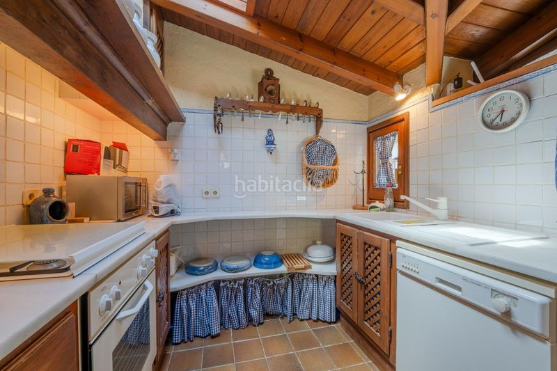 Foto e88cbac2-e9a2-4f02-9cd4-30b85ba0f05a. Casa amb aparcament a Camprodon