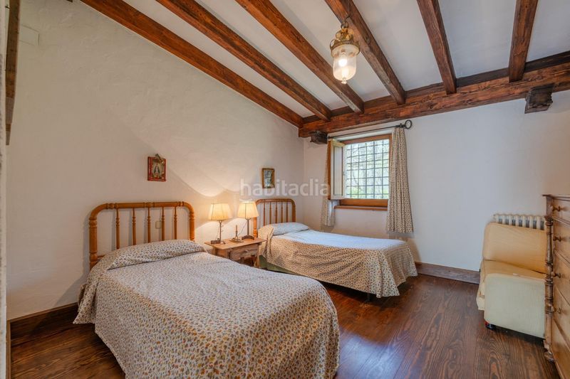 Foto efca7ab5-55b9-4ef7-b7e0-fb7b7981f810. Casa amb aparcament a Camprodon