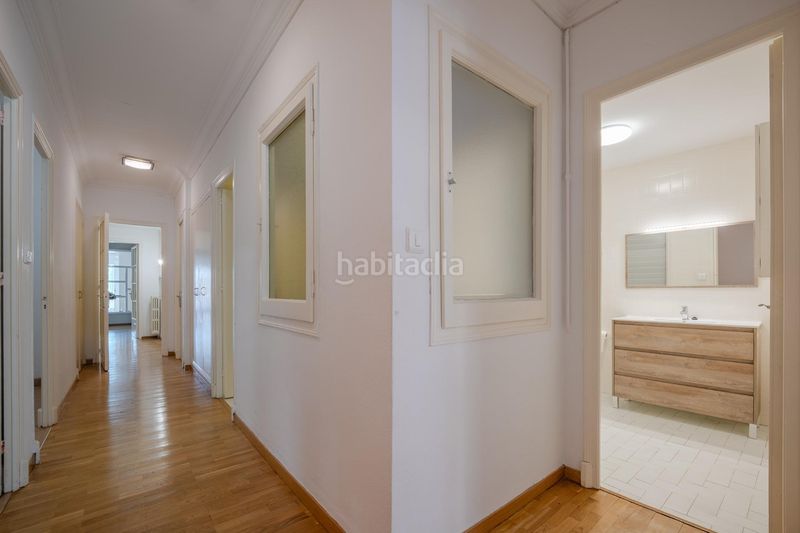 Foto d201386d-df9a-4981-bde1-431ad85901c7. Rent flat in Centre Sabadell