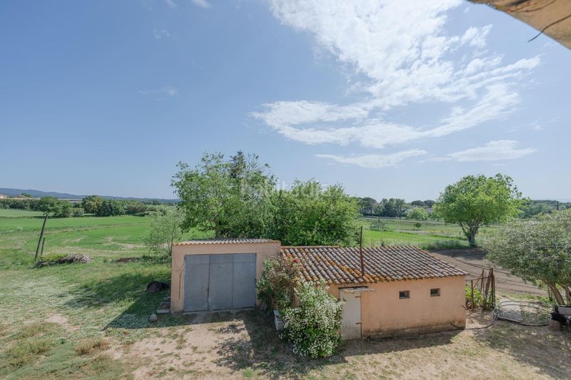 Foto 964d6ac0-ca71-4c64-a9e2-d04b56ae6282. Masia a Centre Vidreres