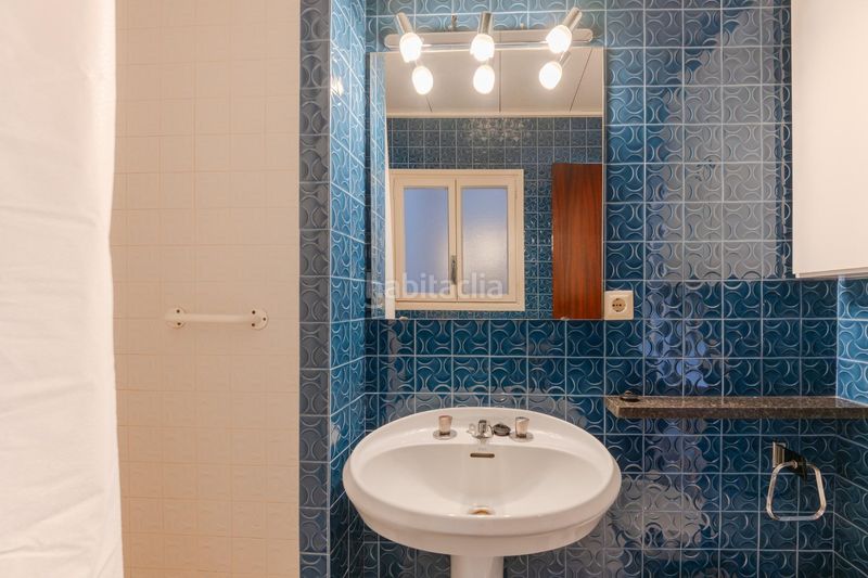 Foto 0682c1d1-0219-4919-a742-4236de2dc3df. Lloguer apartament amb calefacció a Eixample Sud-Migdia Girona