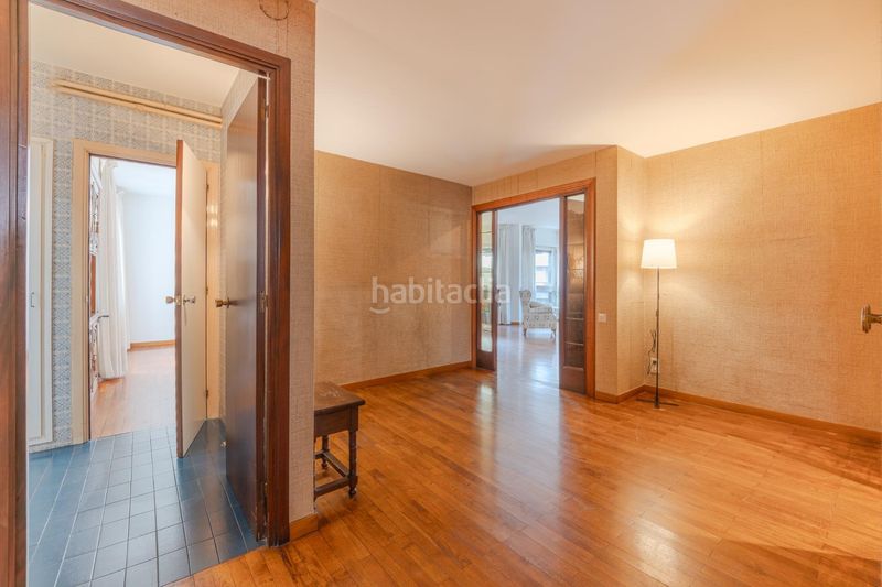 Foto 4f65564f-f474-4034-b702-949265f80977. Lloguer apartament amb calefacció a Eixample Sud-Migdia Girona