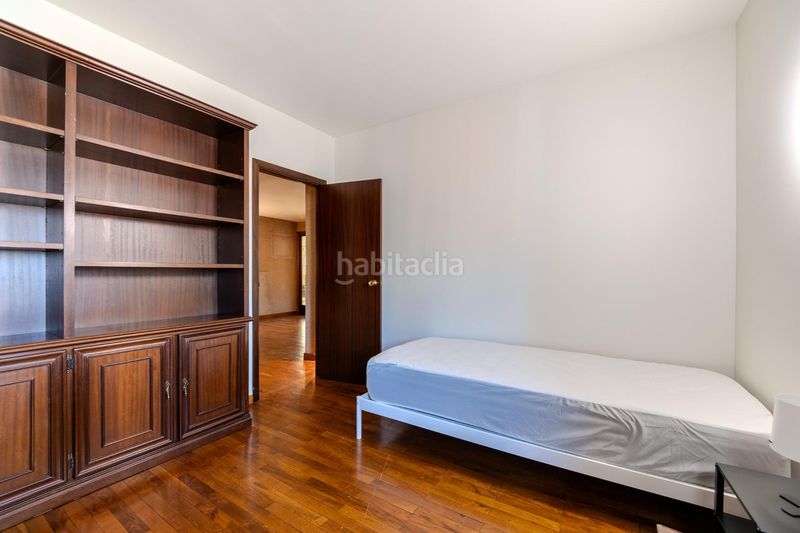 Foto 5e5f7510-fb86-4ba4-a5d0-72d32e8ece6c. Lloguer apartament amb calefacció a Eixample Sud-Migdia Girona