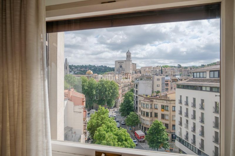 Foto 5f4c7a4f-e600-4d59-9723-59d13d3d495e. Lloguer apartament amb calefacció a Eixample Sud-Migdia Girona