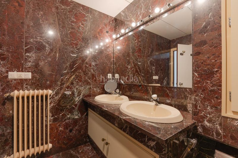 Foto 630ddb90-336d-4fb4-822c-211b273f79e3. Lloguer apartament amb calefacció a Eixample Sud-Migdia Girona