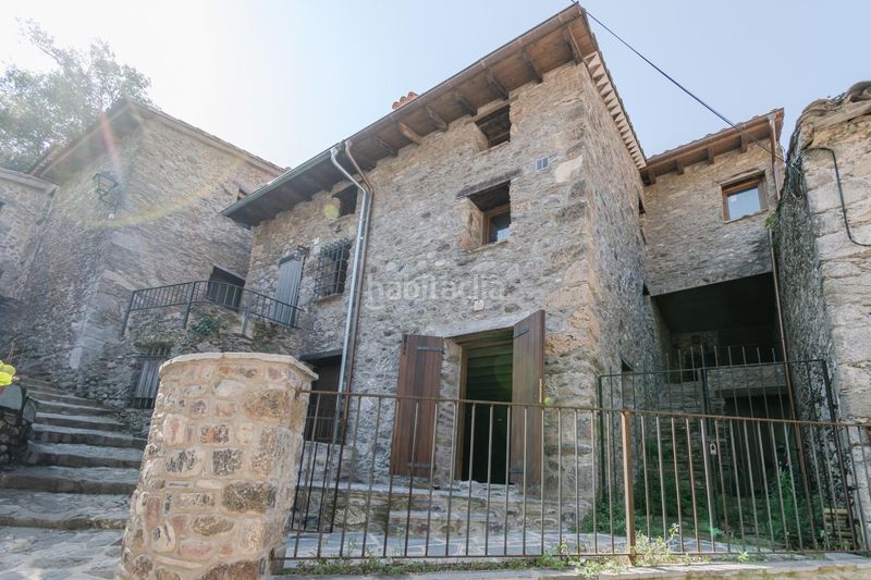 Foto f4180e7c-fc14-433c-ad1b-e15d99efa93b. Masia a Camprodon