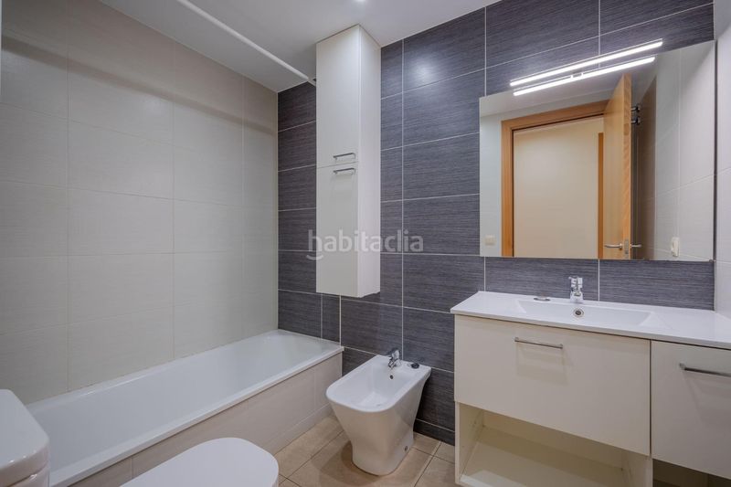 Foto c29a97c8-9c27-4146-87d2-29899653d854. Rent flat in Mas Masó - Hospital Salt