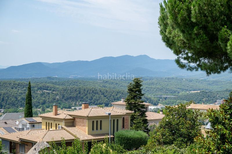 Foto 1b9caa36-9aca-4c9f-b5db-438deae42078. Lloguer casa amb aparcament a Montjuïc Girona