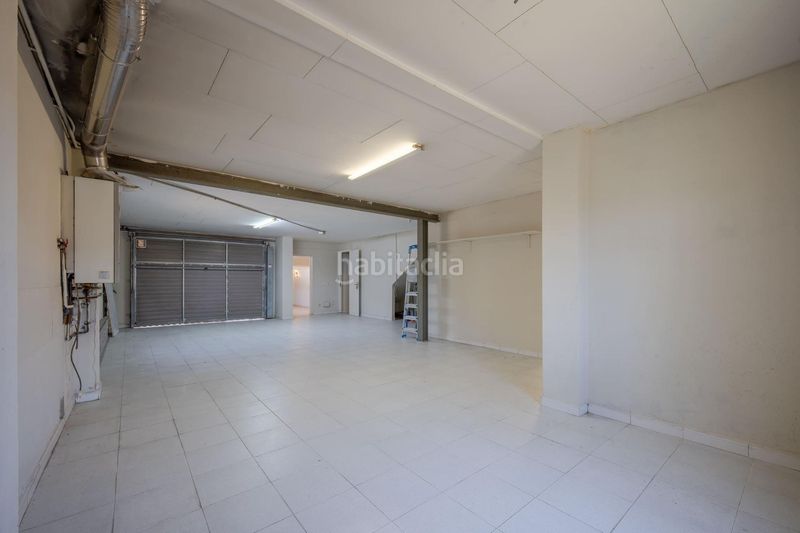Foto 223e83d7-647a-4585-916b-0df8a7b6b5fb. Lloguer casa amb aparcament a Montjuïc Girona