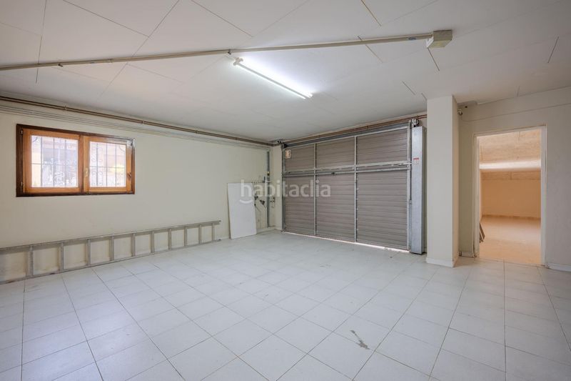 Foto be9a4cfc-be57-4a41-b75f-f65a893886e5. Lloguer casa amb aparcament a Montjuïc Girona