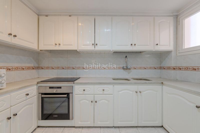 Foto 6c09f07f-6bec-423a-a49b-ea257500c851. Appartamento con riscaldamento in Eixample Nord Girona