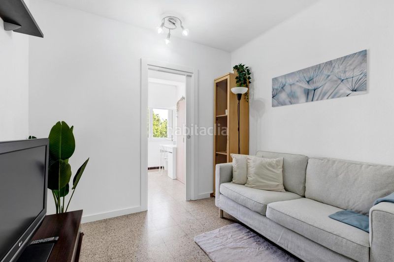 Foto d8a08187-732a-47c8-a88b-495c2f8a4aef. Lloguer apartament a Mas Masó - Hospital Salt