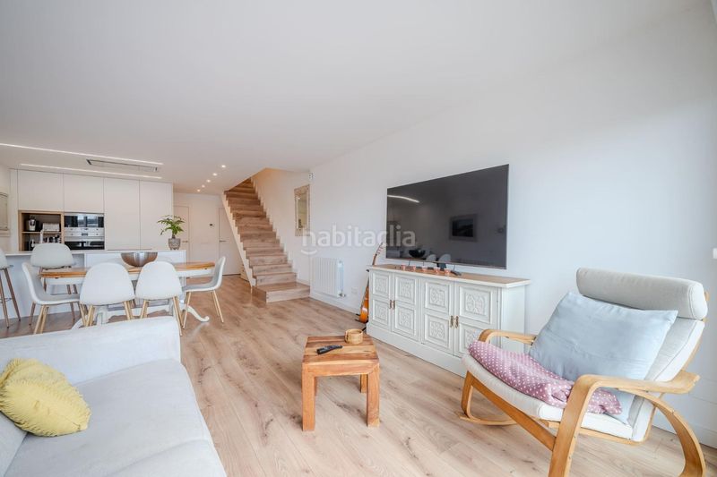 Foto 159647a7-357a-4f70-a277-a913ce3c433d. Duplex avec chauffage dans Eixample Nord Girona