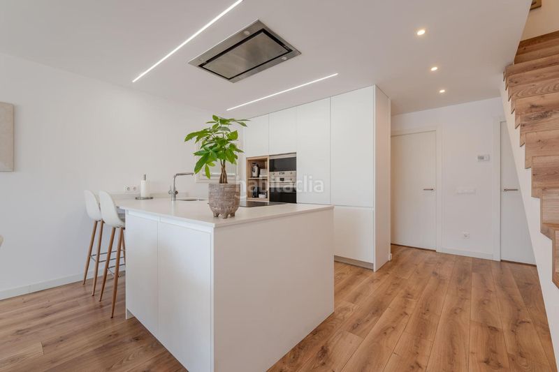 Foto 24bc6bcf-1a5f-4168-ac44-309d37452904. Duplex avec chauffage dans Eixample Nord Girona