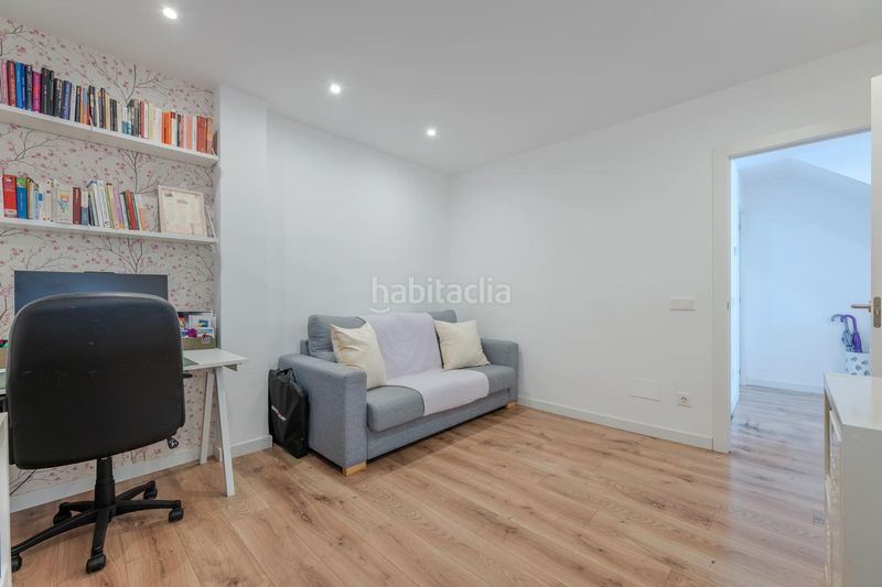 Foto c2878568-0772-48b8-a74a-f49e4c402f60. Duplex avec chauffage dans Eixample Nord Girona