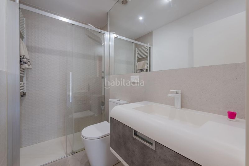 Foto d196e2ef-4ed3-4563-9bc2-0edab92ff5b5. Duplex avec chauffage dans Eixample Nord Girona