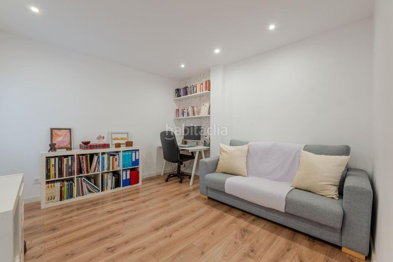 Foto dda8e5e6-57b9-4c86-bf6f-e3c70b363e4c. Duplex avec chauffage dans Eixample Nord Girona