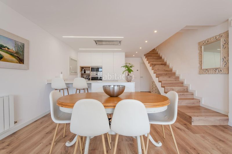 Foto ed8c0306-2b14-4e67-984b-144b38734617. Duplex avec chauffage dans Eixample Nord Girona