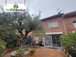Casa adosada en Sant Lloren� d�Hortons. Preciosa casa adosada