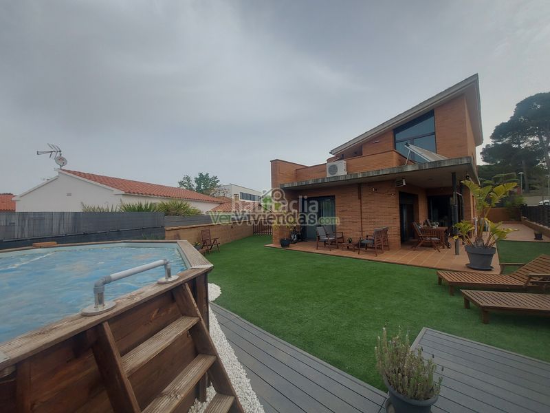 Foto bfec87a8-6dbd-4559-a309-ec8733936d8e. Casa espectacular casa en Piera