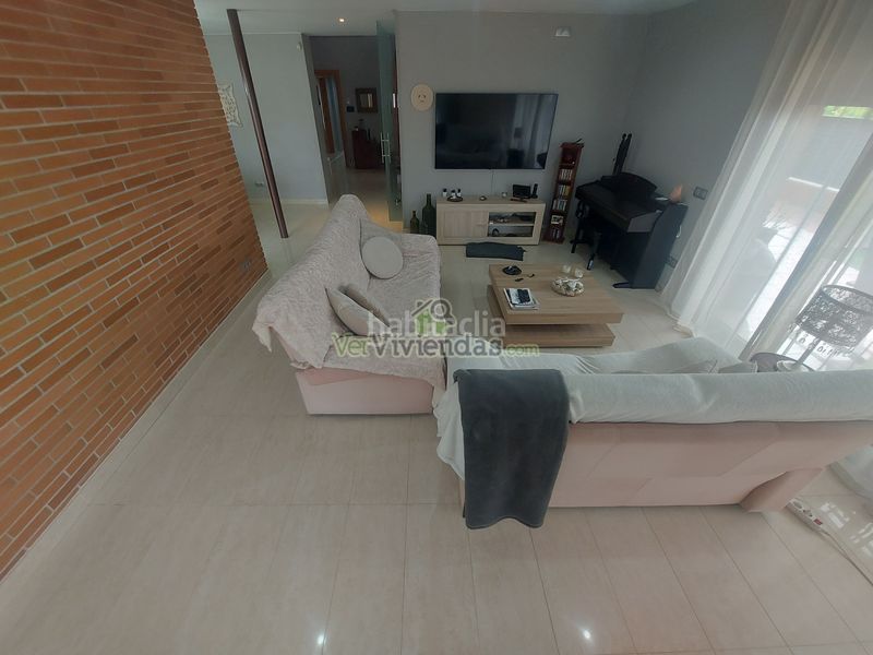 Foto d026f03a-092a-4c0b-b0fc-f1551d4f649c. Casa espectacular casa en Piera