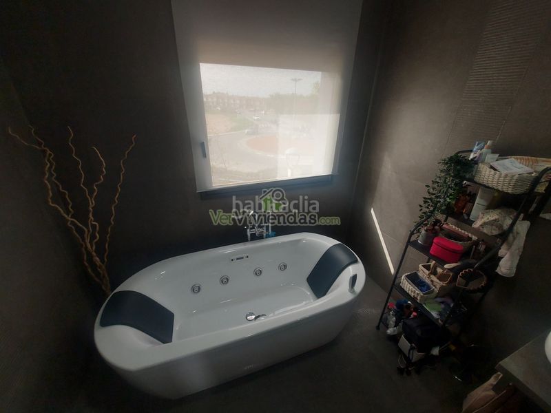Foto fa5674fb-13ed-4c55-9c2c-2d754a7f474a. Casa espectacular casa en Piera