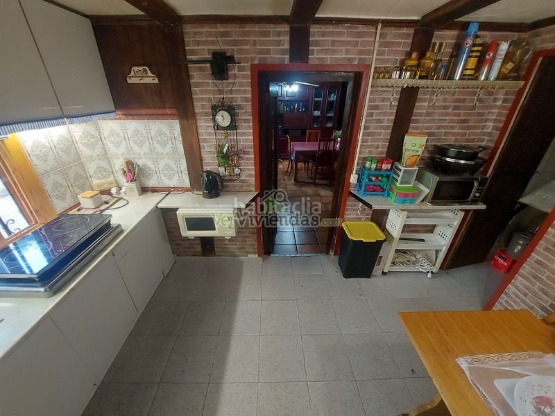 Foto 40a3bd4b-1de5-4009-9028-94463a9ac478. Casa amb xemeneia calefacció piscina a Castellbisbal