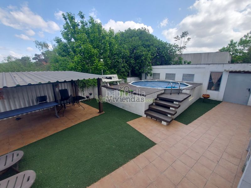 Foto 4a845975-fda5-4265-b5d7-fd14b8fba220. Casa amb xemeneia calefacció piscina a Castellbisbal