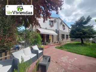 Maison à Castellbisbal. Espectacular casa con piscina y jardín